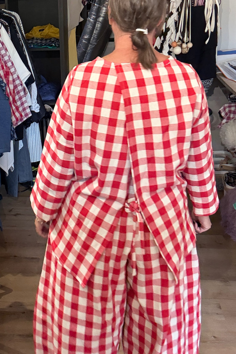 Vera - Red Gingham