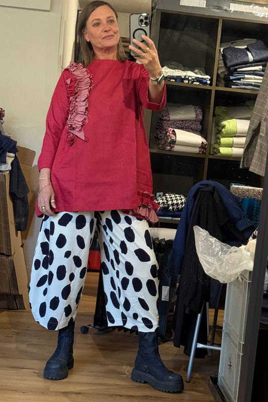 Balloon - Frisian Cream + Navy Splodge Trousers