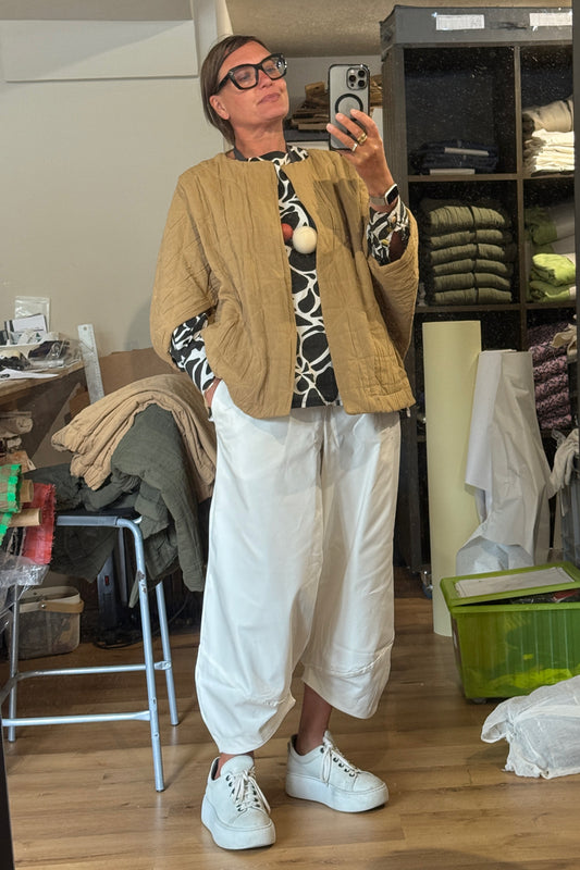 Para - Cream  Angled Trousers