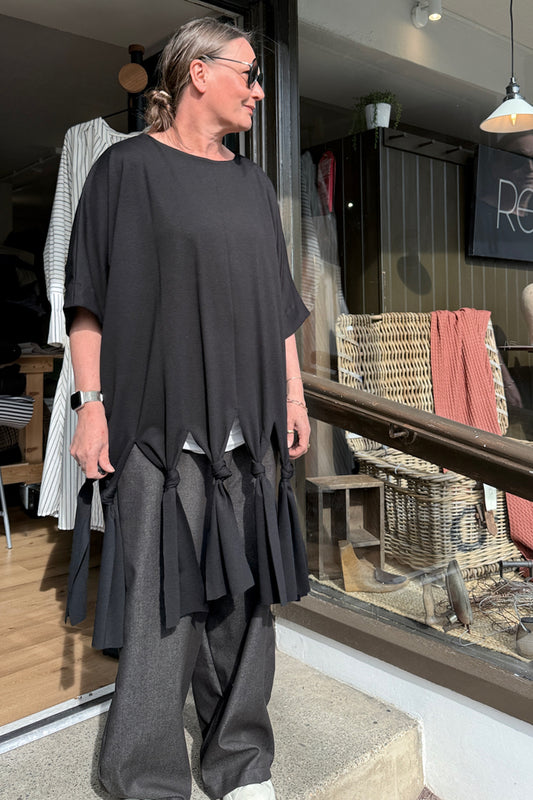 Knot Dids - Jersey Black Knotted Top