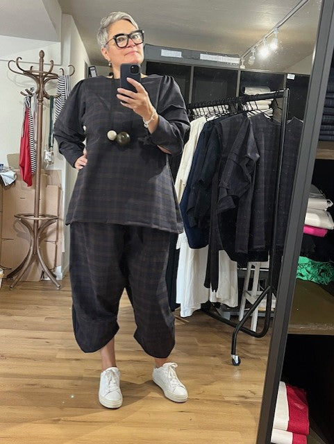 Para - Navy Brown Check Trousers