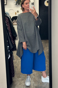 Darletta- Grey Black Chevron Jumper Loose Fit