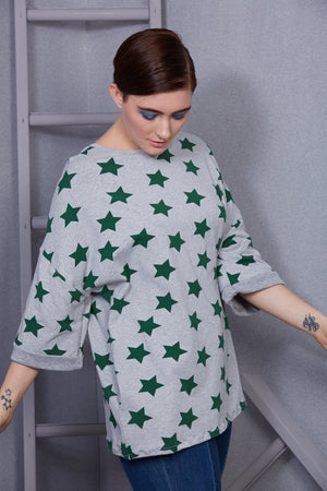 grey and green jumper