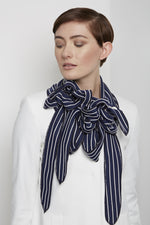 Summer collar in striped fabric 