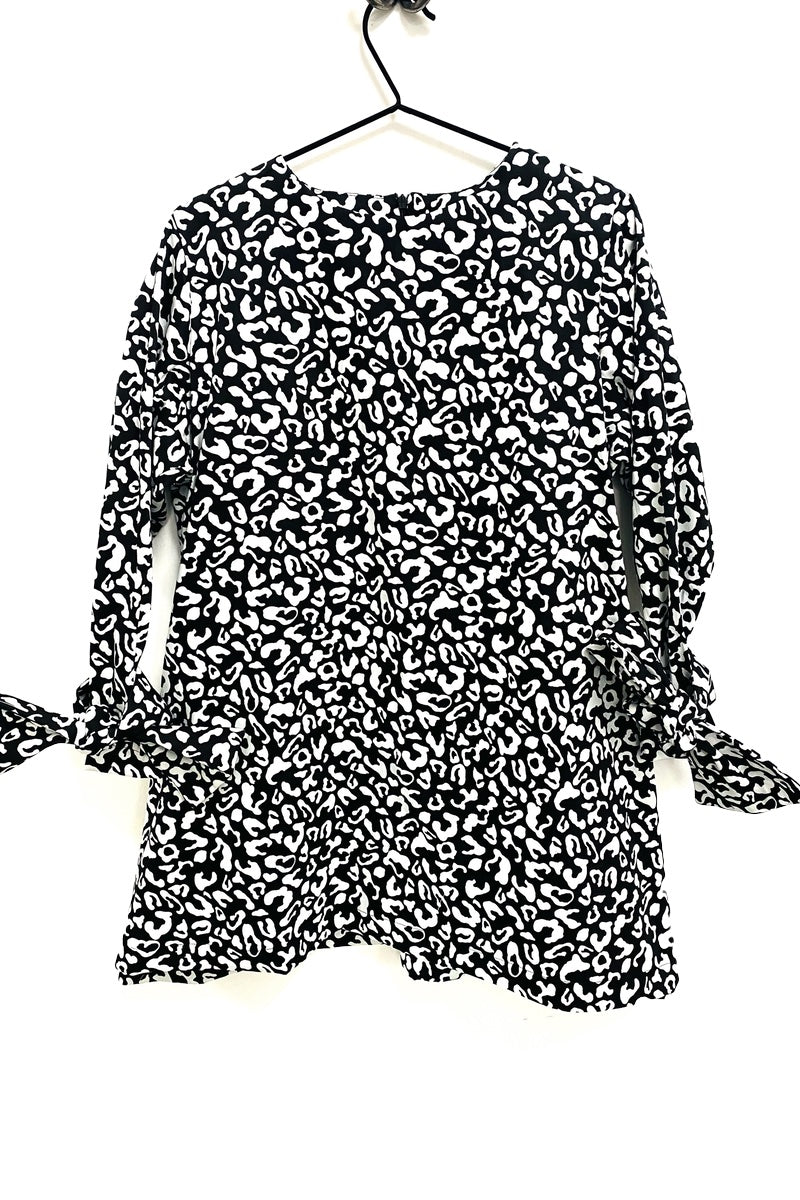 UNUSUAL BRITSH MADE CLOTHING 