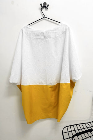 T - TOP - White SeerSucker + Yellow Gold Band