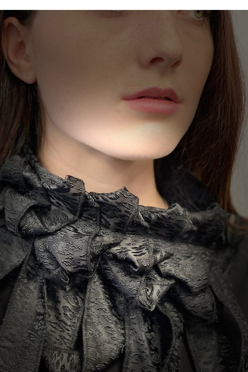 Nessy - Jacquard Woven Animal Evening Scarf