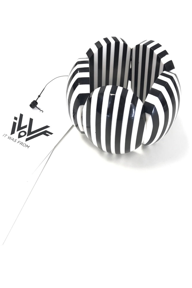 unusual striped fashion bangle 