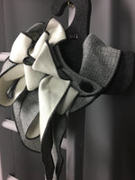 Pops- Black & Cream  scarf collar