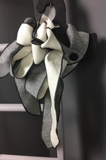 Pops- Black & Cream  scarf collar