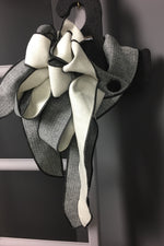 Pops- Black & Cream  scarf collar
