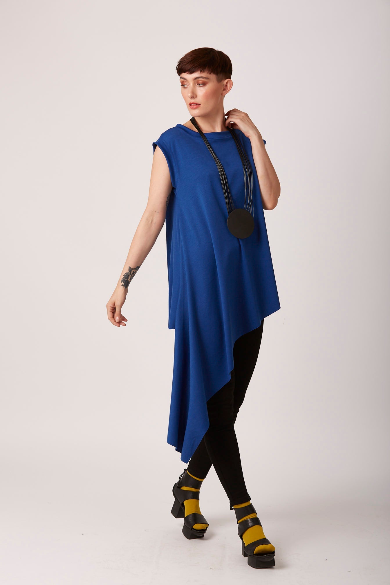 Colbolt blue asymmetrical summer vest